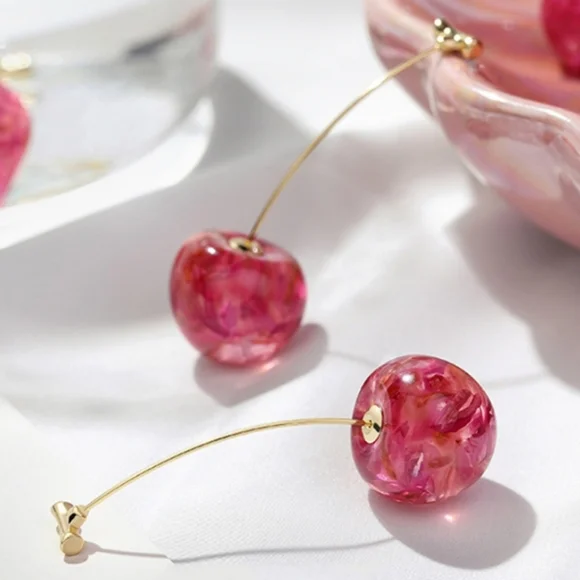 🐝 Cherry Baby Dangle Earrings - Picture 1 of 6